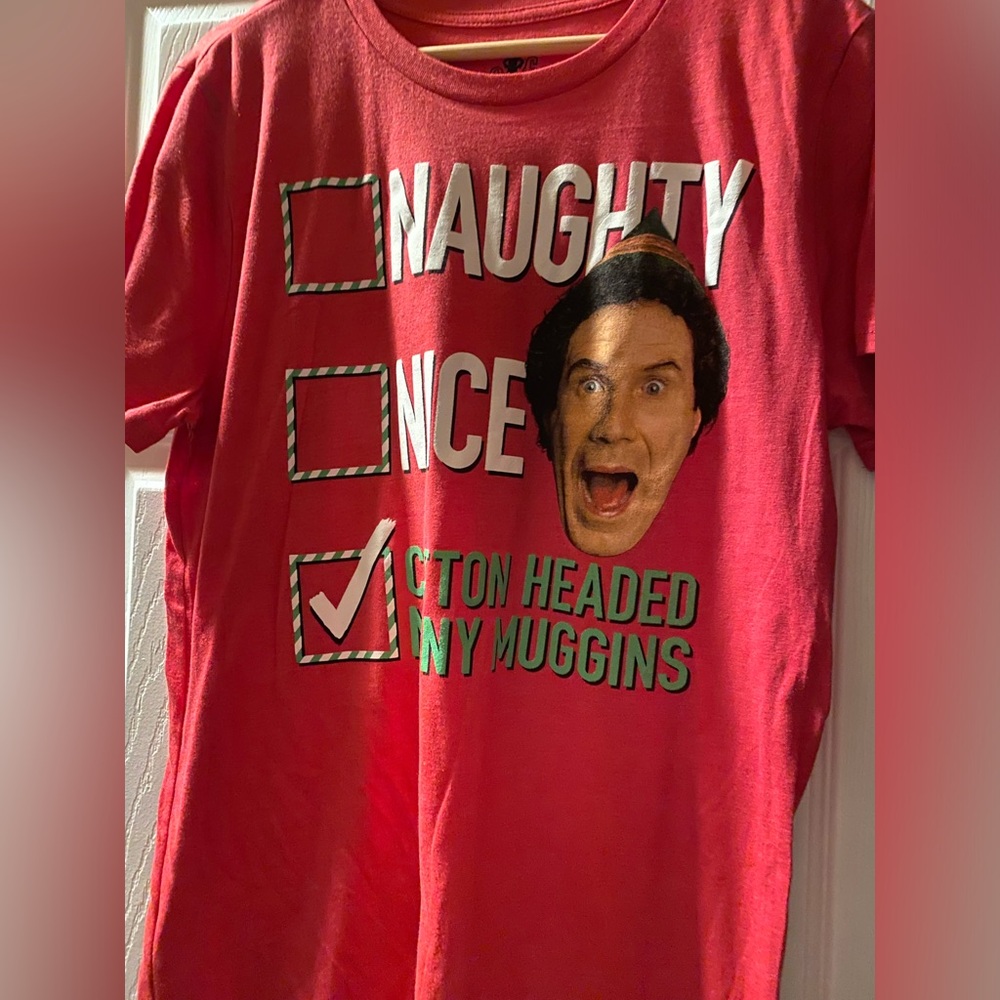 Elf Christmas T shirt size medium